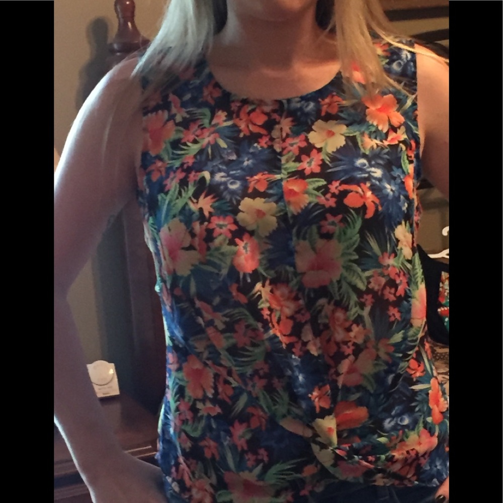 Cute top